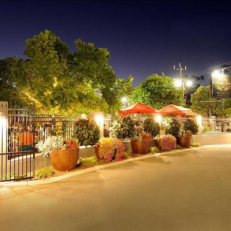The Stirling Arms Hotel Perth Exteriör bild